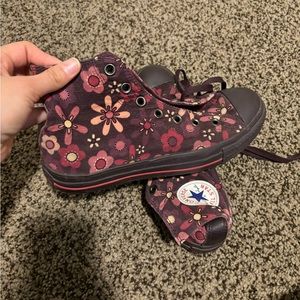 Floral converse